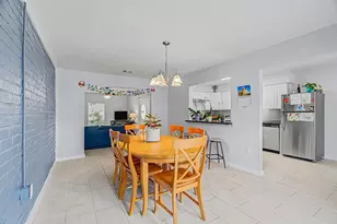 7180 Crownwest St, Houston, TX 77072 - Photo 11