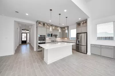 9507 Chateau Hill, Manvel, TX 77578 - Photo 3