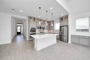 9507 Chateau Hill, Manvel, TX 77578 - Photo 3