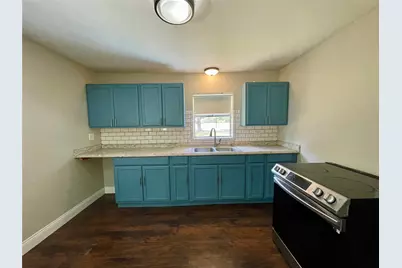 6227 S F Austin, Jones Creek, TX 77541 - Photo 11