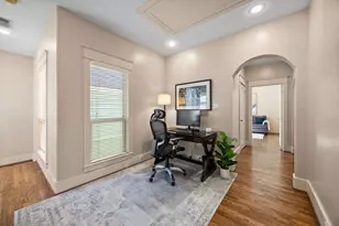 1028 W 16th St, Houston, TX 77008 - Photo 15