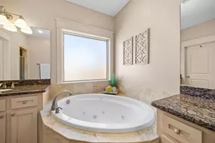 1028 W 16th St, Houston, TX 77008 - Photo 19