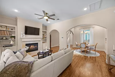 1028 W 16th Street, Houston, TX 77008 - Photo 7