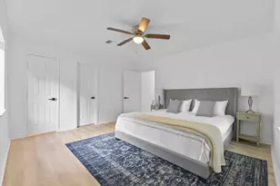 5530 Malmedy Rd, Houston, TX 77033 - Photo 13