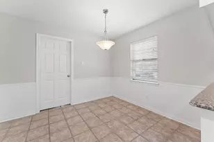 19415 Craigchester Ln, Spring, TX 77388 - Photo 9