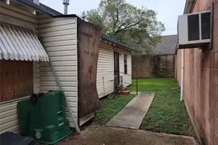 3410 Nagle St, Houston, TX 77004 - Photo 11