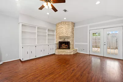 7822 Rollingbrook Drive, Houston, TX 77071 - Photo 7