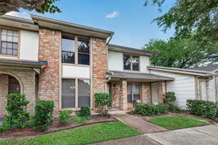 48 T Huxley Ln, Missouri City, TX 77459 - Photo 1