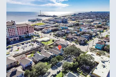 2021 Avenue O 1/2, Galveston, TX 77550 - Photo 39