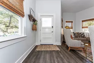 2021 Ave O 1/2, Galveston, TX 77550 - Photo 7