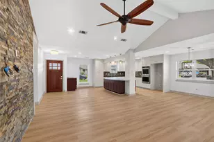 3208 Woodstone Dr, Baytown, TX 77521 - Photo 5