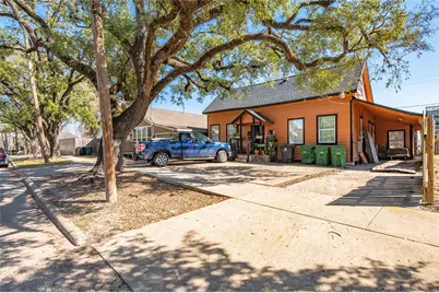 307 York Street #4, Houston, TX 77003 - Photo 5