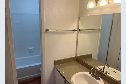 5625 Antoine Drive #1404, Houston, TX 77091 - Photo 11