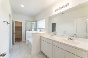 4639 Coral Bean St, Pinehurst, TX 77362 - Photo 15