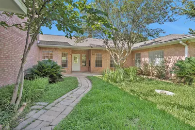 12180 Lakeview Manor Drive, Willis, TX 77318 - Photo 31