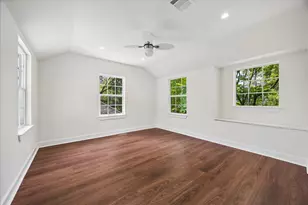 3071 Locke Ln, Houston, TX 77019 - Photo 17