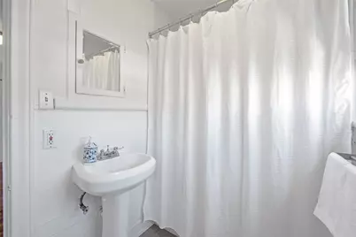 1509 Enid Street #D, Houston, TX 77009 - Photo 7