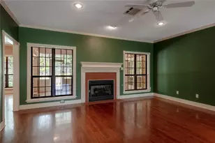 309 Broadmoor Dr, Huntsville, TX 77340 - Photo 13