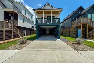 1208 32nd St, Galveston, TX 77550 - Photo 35