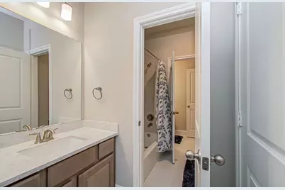 10015 Crescent Wood Drive, Missouri City, TX 77459 - Photo 37