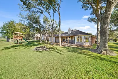 14210 Cally Circle, Needville, TX 77461 - Photo 31