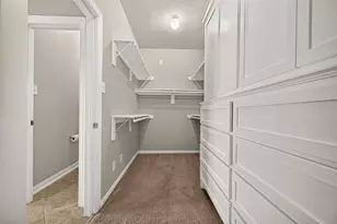 104 Long Meadow Ct, Clute, TX 77531 - Photo 19