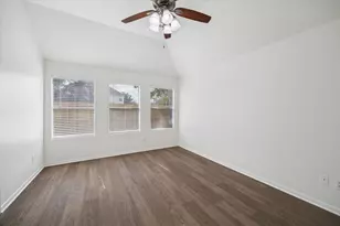 12302 Beacon Tree Ct, Humble, TX 77346 - Photo 9