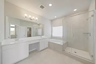 11407 Blossom Sq St, Houston, TX 77047 - Photo 11