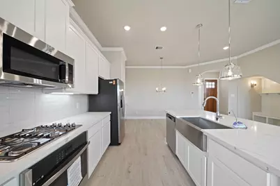 11407 Blossom Square Street, Houston, TX 77047 - Photo 7