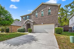 2107 Parnevik Pl, Conroe, TX 77304 - Photo 3