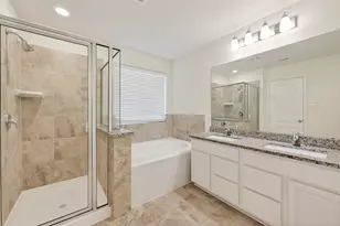 2107 Parnevik Pl, Conroe, TX 77304 - Photo 23