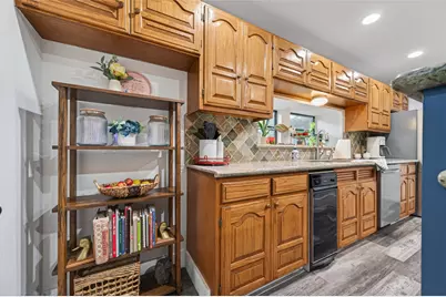 9818 Twin Shores Drive, Willis, TX 77318 - Photo 17