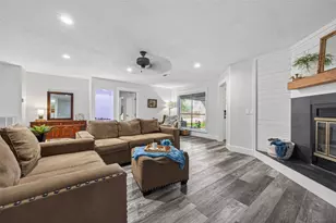 9818 Twin Shores Dr, Willis, TX 77318 - Photo 7