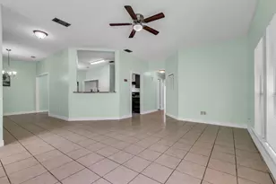 11838 Plumbrook Dr, Houston, TX 77099 - Photo 5