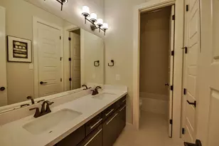 5911 Vineyard Creek Ln, Houston, TX 77365 - Photo 33