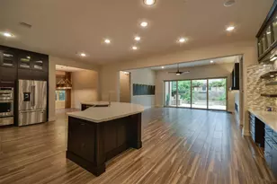 5911 Vineyard Creek Ln, Houston, TX 77365 - Photo 11