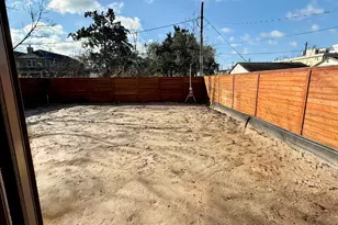 116 E 23rd St, Houston, TX 77008 - Photo 5