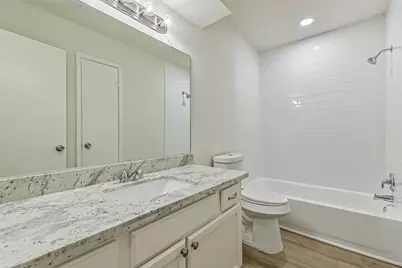 117 Dallas Street, Angleton, TX 77515 - Photo 25