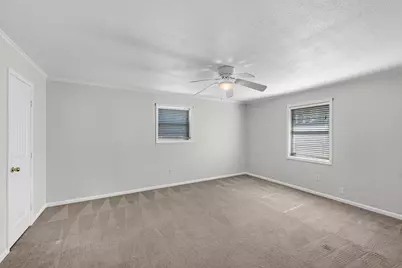 5105 Interlachen Street, Baytown, TX 77521 - Photo 9