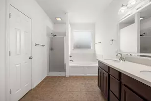 2006 Peonies Ct, Pearland, TX 77581 - Photo 43