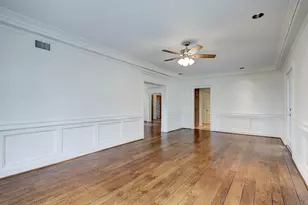 3020 San Felipe St, Houston, TX 77019 - Photo 9