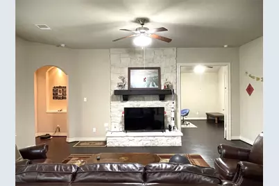 738 Somerset Landing Lane, League City, TX 77573 - Photo 13