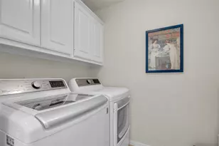 65 W Sienna Pl, The Woodlands, TX 77382 - Photo 29