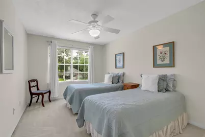 65 W Sienna Place, The Woodlands, TX 77382 - Photo 31
