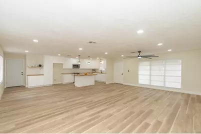 1318 Meadow Lark Street, Deer Park, TX 77536 - Photo 3