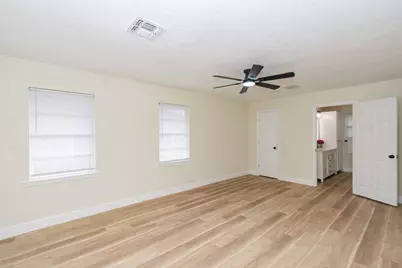 1318 Meadow Lark Street, Deer Park, TX 77536 - Photo 9