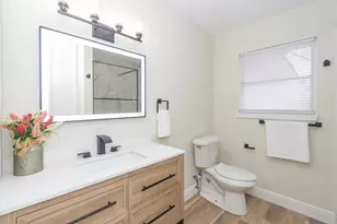 1318 Meadowlark St, Deer Park, TX 77536 - Photo 7