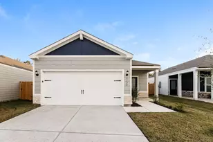 8120 Sunberry Shadow Dr, Houston, TX 77016 - Photo 1