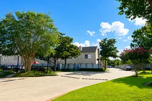 384 Wilcrest Dr, Houston, TX 77042 - Photo 23