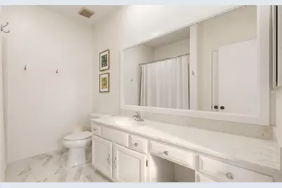 384 Wilcrest Drive #384, Houston, TX 77042 - Photo 15
